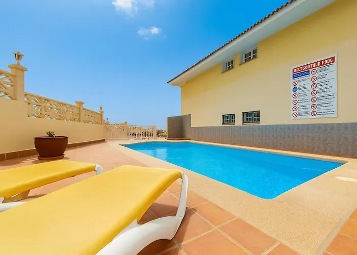 Be Four Playa La Arena * Puerto de Santiago (Tenerife)